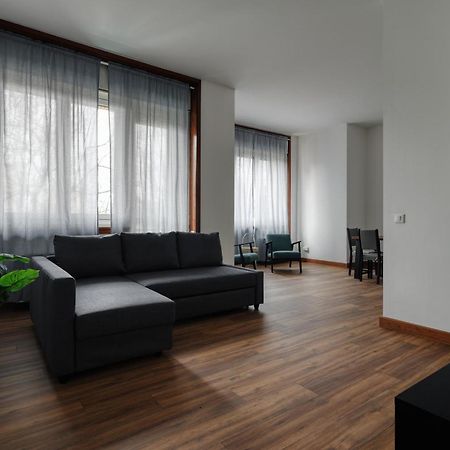 מילאנו Joivy Chic 3-Bed Flat Near Colonne Di San Lorenzo מראה חיצוני תמונה