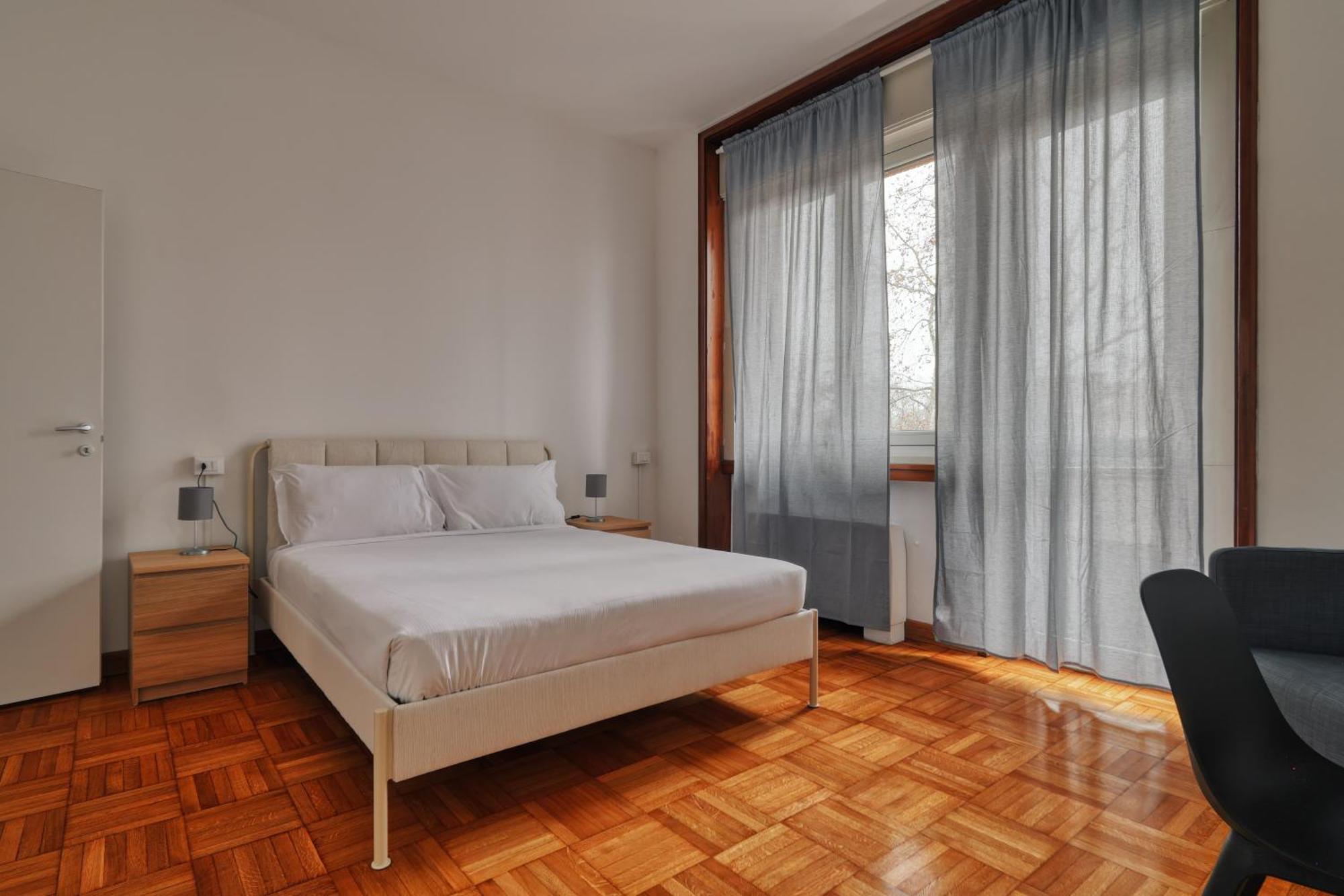 מילאנו Joivy Chic 3-Bed Flat Near Colonne Di San Lorenzo מראה חיצוני תמונה