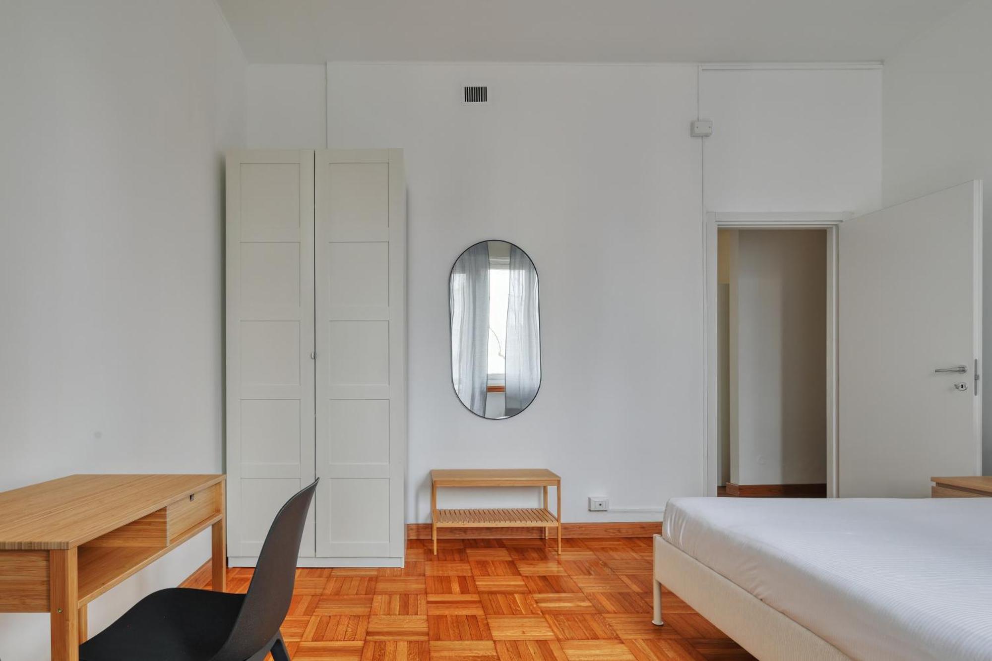 מילאנו Joivy Chic 3-Bed Flat Near Colonne Di San Lorenzo מראה חיצוני תמונה